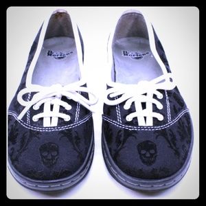 Dr. Martins black velvet skulls flats